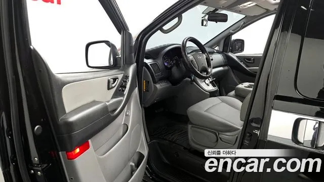 2019 Hyundai The New Grand Starex Wagon 12-Seater Sold VIN KMJWA37KBKU055895 – undercarriage