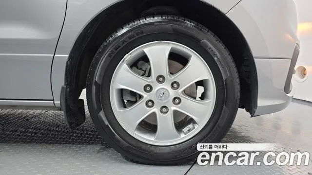 2019 Hyundai The New Grand Starex Wagon 12-Seater Sold VIN KMJWA37KBKU059171 – trunk area 2019 Hyundai The New Grand Starex Wagon 12-Seater Sold VIN KMJWA37KBKU059171 – trunk area