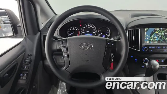 2019 Hyundai The New Grand Starex Wagon 12-Seater Sold VIN KMJWA37KBKU059171 – photo 16 2019 Hyundai The New Grand Starex Wagon 12-Seater Sold VIN KMJWA37KBKU059171 – photo 16