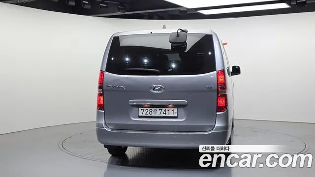 2019 Hyundai The New Grand Starex Wagon 12-Seater Sold VIN KMJWA37KBKU065482 – dashboard