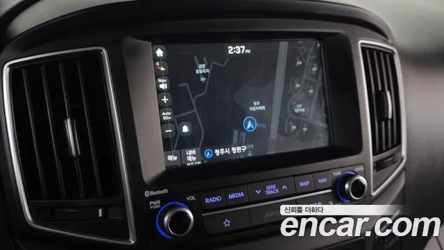 2019 Hyundai The New Grand Starex Wagon 12-Seater Sold VIN KMJWA37KBKU065482 – photo 14