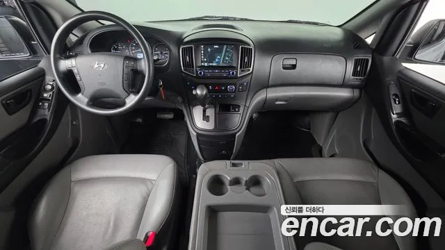2019 Hyundai The New Grand Starex Wagon 12-Seater Sold VIN KMJWA37KBKU065482 – photo 20