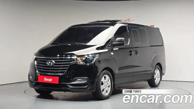 2019 Hyundai The New Grand Starex Wagon 12-Seater VIN KMJWA37KBKU068320