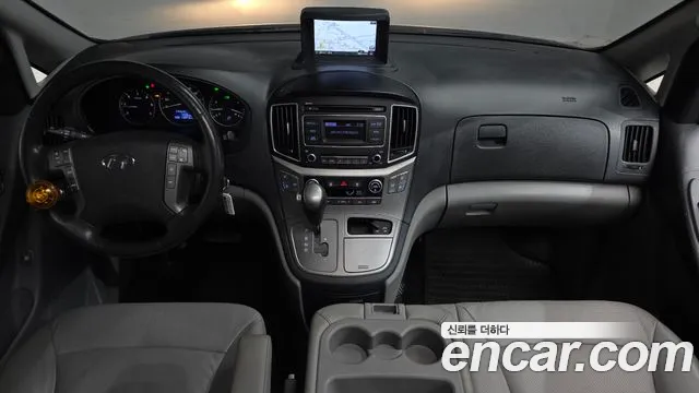 2019 Hyundai The New Grand Starex Wagon 12-Seater Sold VIN KMJWA37KBKU068320 – side profile