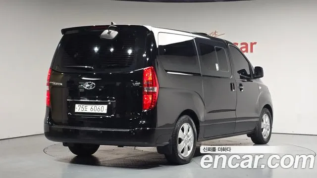 2019 Hyundai The New Grand Starex Wagon 12-Seater Sold VIN KMJWA37KBKU068320 – dashboard