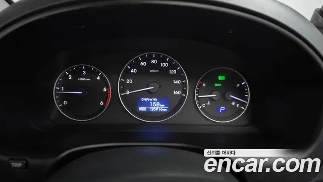 2019 Hyundai The New Grand Starex Wagon 12-Seater Sold VIN KMJWA37KBKU068320 – photo 22