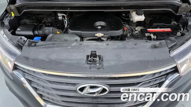 2019 Hyundai The New Grand Starex Wagon 12-Seater Sold VIN KMJWA37KBKU079137 – engine bay