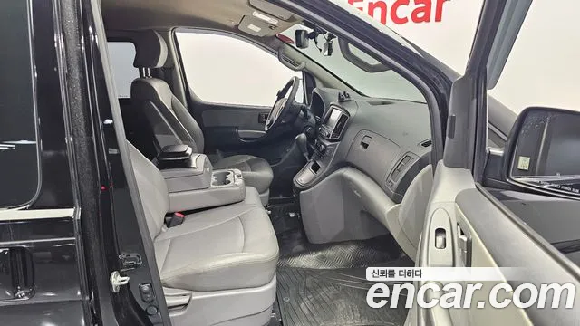 2019 Hyundai The New Grand Starex High Roof Sold VIN KMJWA37KBKU079614 – photo 13