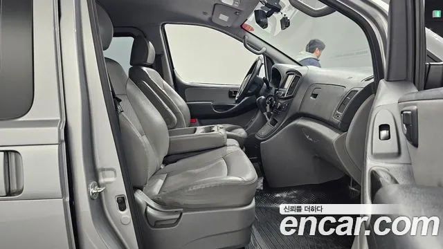 2019 Hyundai The New Grand Starex Wagon 12-Seater Sold VIN KMJWA37KBKU083515 – engine bay 2019 Hyundai The New Grand Starex Wagon 12-Seater Sold VIN KMJWA37KBKU083515 – engine bay