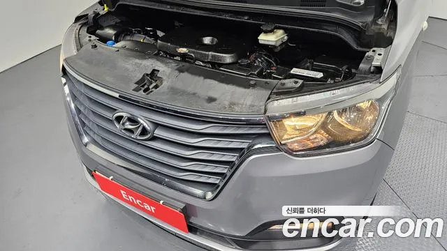 2019 Hyundai The New Grand Starex Wagon 12-Seater Sold VIN KMJWA37KBKU083515 – photo 18 2019 Hyundai The New Grand Starex Wagon 12-Seater Sold VIN KMJWA37KBKU083515 – photo 18