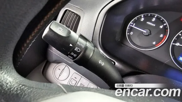 2017 Hyundai Grand Starex 4WD Guard car of chidren Sold VIN KMJWA37KDHU916003 – odometer reading 2017 Hyundai Grand Starex 4WD Guard car of chidren Sold VIN KMJWA37KDHU916003 – odometer reading