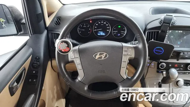 2018 Hyundai Grand Starex 4WD 11-Seater Wagon Sold VIN KMJWA37KDJU936922 – photo 12
