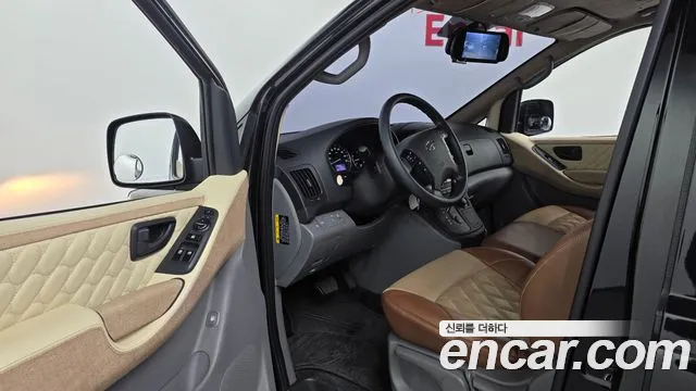 2019 Hyundai The New Grand Starex 4WD Camping car Sold VIN KMJWA37KDKU991638 – dashboard 2019 Hyundai The New Grand Starex 4WD Camping car Sold VIN KMJWA37KDKU991638 – dashboard
