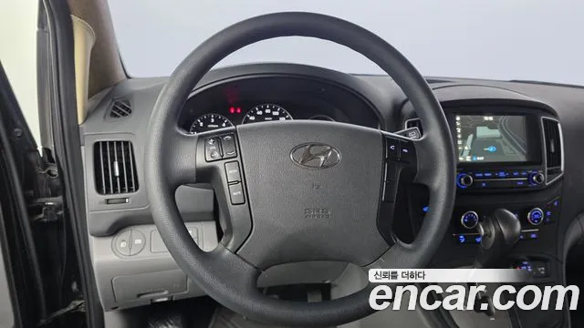 2019 Hyundai The New Grand Starex 4WD Camping car Sold VIN KMJWA37KDKU991638 – engine bay 2019 Hyundai The New Grand Starex 4WD Camping car Sold VIN KMJWA37KDKU991638 – engine bay