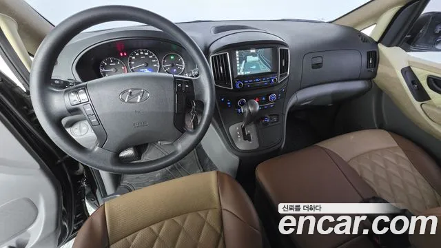 2019 Hyundai The New Grand Starex 4WD Camping car Sold VIN KMJWA37KDKU991638 – trunk area 2019 Hyundai The New Grand Starex 4WD Camping car Sold VIN KMJWA37KDKU991638 – trunk area