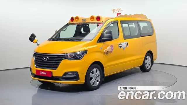 2019 Hyundai The New Grand Starex School Bus LPi VIN KMJWA37TBKU995934