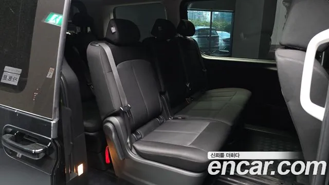 2024 Hyundai Staria Tourer 11-Seater Sold VIN KMJYA371BRU174286 – trunk area