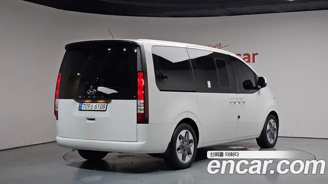 2024 Hyundai Staria Tourer 11-Seater Sold VIN KMJYB371BRU157670 – engine bay