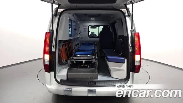 2024 Hyundai Staria Ambulance Sold VIN KMJYS371BRU173393 – front exterior