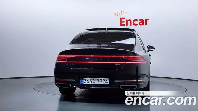 2022 Genesis G90 (Rs4) Gasoline 3.5 Turbo 2wd Sold VIN KMTFA41DBNU008001 – front exterior