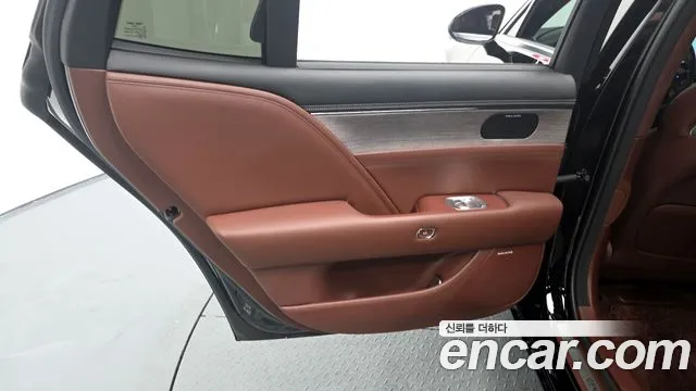 2022 Genesis G90 (RS4) Gasoline 3.5 Turbo 2WD Sold VIN KMTFA41DBNU011510 – engine bay 2022 Genesis G90 (RS4) Gasoline 3.5 Turbo 2WD Sold VIN KMTFA41DBNU011510 – engine bay