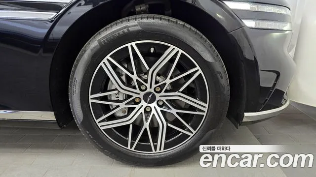 2022 Genesis G90 (RS4) Gasoline 3.5 Turbo 2WD Sold VIN KMTFA41DBNU018278 – trunk area 2022 Genesis G90 (RS4) Gasoline 3.5 Turbo 2WD Sold VIN KMTFA41DBNU018278 – trunk area