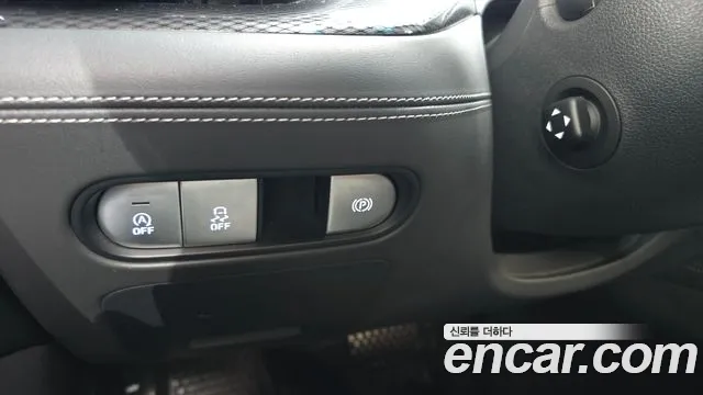 2023 Genesis G90 (RS4) Gasoline 3.5 Turbo 2WD Sold VIN KMTFA41DBPU019355 – exterior detail