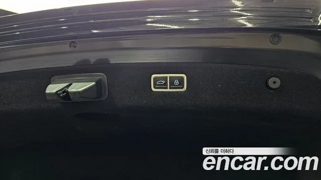 2023 Genesis G90 (RS4) Gasoline 3.5 Turbo 2WD Sold VIN KMTFA41DBPU026090 – engine bay 2023 Genesis G90 (RS4) Gasoline 3.5 Turbo 2WD Sold VIN KMTFA41DBPU026090 – engine bay