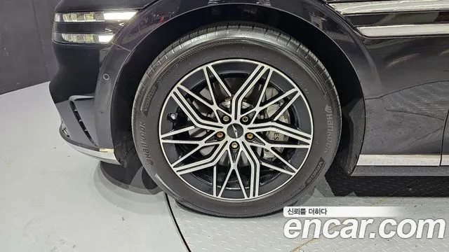 2023 Genesis G90 (RS4) Gasoline 3.5 Turbo 2WD Sold VIN KMTFA41DBPU026090 – trunk area 2023 Genesis G90 (RS4) Gasoline 3.5 Turbo 2WD Sold VIN KMTFA41DBPU026090 – trunk area