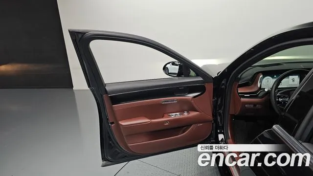 2023 Genesis G90 (RS4) Gasoline 3.5 Turbo 2WD Sold VIN KMTFA41DBPU031090 – photo 11