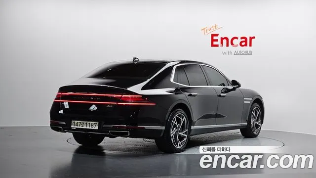 2022 Genesis G90 (RS4) Gasoline 3.5 Turbo AWD Sold VIN KMTFA41DDNU000755 – dashboard