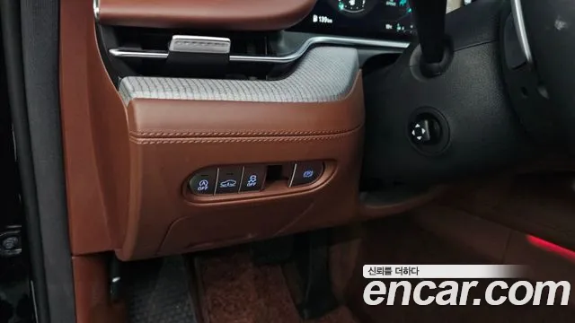 2022 Genesis G90 (RS4) Gasoline 3.5 Turbo AWD Sold VIN KMTFA41DDNU004670 – interior seats