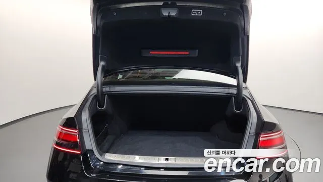 2022 Genesis G90 (RS4) Gasoline 3.5 Turbo AWD Sold VIN KMTFA41DDNU005833 – photo 20 2022 Genesis G90 (RS4) Gasoline 3.5 Turbo AWD Sold VIN KMTFA41DDNU005833 – photo 20