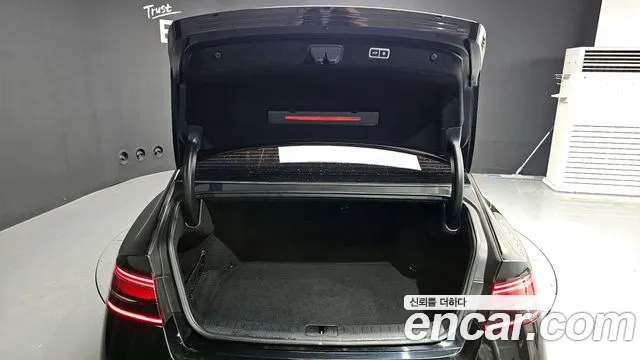 2022 Genesis G90 (RS4) Gasoline 3.5 Turbo AWD Sold VIN KMTFA41DDNU007067 – photo 30 2022 Genesis G90 (RS4) Gasoline 3.5 Turbo AWD Sold VIN KMTFA41DDNU007067 – photo 30