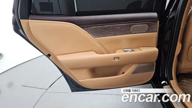 2022 Genesis G90 (RS4) Gasoline 3.5 Turbo AWD Sold VIN KMTFA41DDNU009597 – engine bay