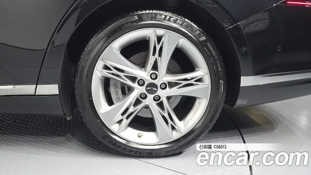 2022 Genesis G90 (RS4) Gasoline 3.5 Turbo AWD Sold VIN KMTFA41DDNU009864 – side profile