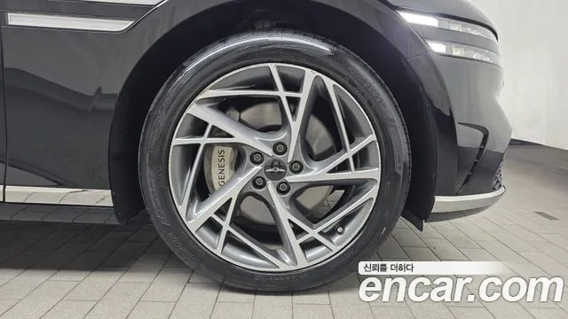 2022 Genesis G90 (RS4) Gasoline 3.5 Turbo AWD Sold VIN KMTFA41DDNU014704 – undercarriage 2022 Genesis G90 (RS4) Gasoline 3.5 Turbo AWD Sold VIN KMTFA41DDNU014704 – undercarriage