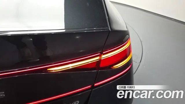 2023 Genesis G90 (RS4) Gasoline 3.5 Turbo AWD Sold VIN KMTFA41DDPU021788 – dashboard