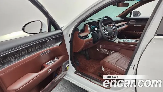 2023 Genesis G90 (RS4) Gasoline 3.5 Turbo AWD Sold VIN KMTFA41DDPU021848 – exterior detail 2023 Genesis G90 (RS4) Gasoline 3.5 Turbo AWD Sold VIN KMTFA41DDPU021848 – exterior detail