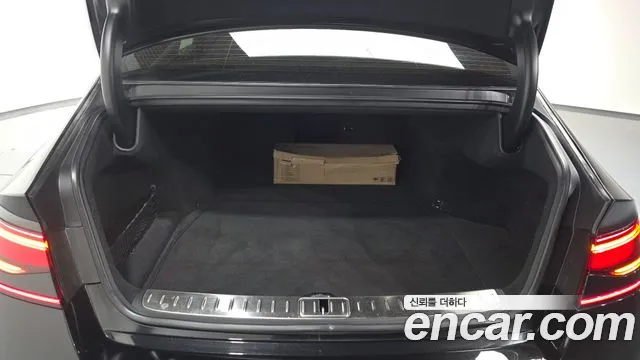 2023 Genesis G90 (RS4) Gasoline 3.5 Turbo AWD Sold VIN KMTFA41DDPU024088 – engine bay