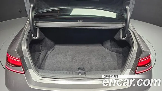 2023 Genesis G90 (RS4) Gasoline 3.5 Turbo AWD Sold VIN KMTFA41DDPU025039 – trunk area 2023 Genesis G90 (RS4) Gasoline 3.5 Turbo AWD Sold VIN KMTFA41DDPU025039 – trunk area
