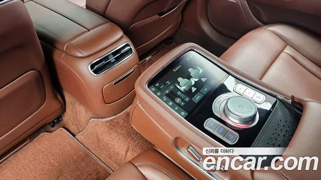 2023 Genesis G90 (RS4) Gasoline 3.5 Turbo AWD Sold VIN KMTFA41DDPU025978 – exterior detail