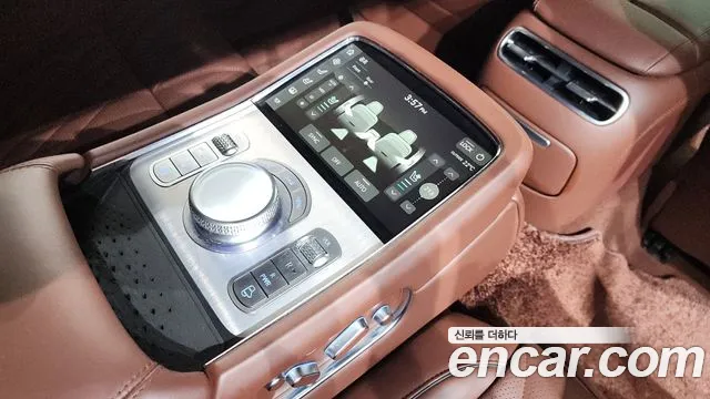 2023 Genesis G90 (RS4) Gasoline 3.5 Turbo AWD Sold VIN KMTFA41DDPU028012 – exterior detail