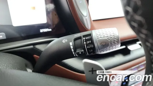 2024 Genesis G90 (RS4) Gasoline 3.5 Turbo AWD Sold VIN KMTFA41DDRU041028 – dashboard 2024 Genesis G90 (RS4) Gasoline 3.5 Turbo AWD Sold VIN KMTFA41DDRU041028 – dashboard