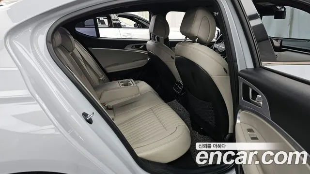 2021 Genesis The New G70 Gasoline 2.0T 2WD Sold VIN KMTG141ABMU077901 – trunk area 2021 Genesis The New G70 Gasoline 2.0T 2WD Sold VIN KMTG141ABMU077901 – trunk area