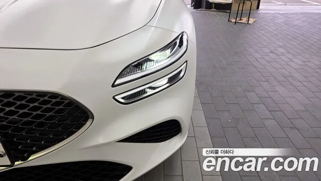 2021 Genesis The New G70 Gasoline 2.0T 2WD VIN KMTG141ABMU091607