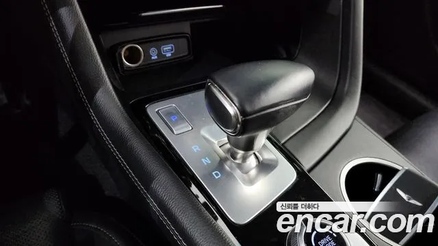 2018 Genesis G70 2.0t Sold VIN KMTG241ABJU002844 – front exterior