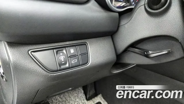 2018 Genesis G70 2.0T Sold VIN KMTG241ABJU012096 – photo 13