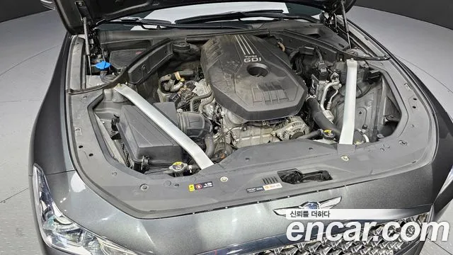 2019 Genesis G70 2.0T VIN KMTG241ABKU027530