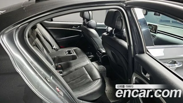 2019 Genesis G70 2.0T Sold VIN KMTG241ABKU027530 – photo 20 2019 Genesis G70 2.0T Sold VIN KMTG241ABKU027530 – photo 20